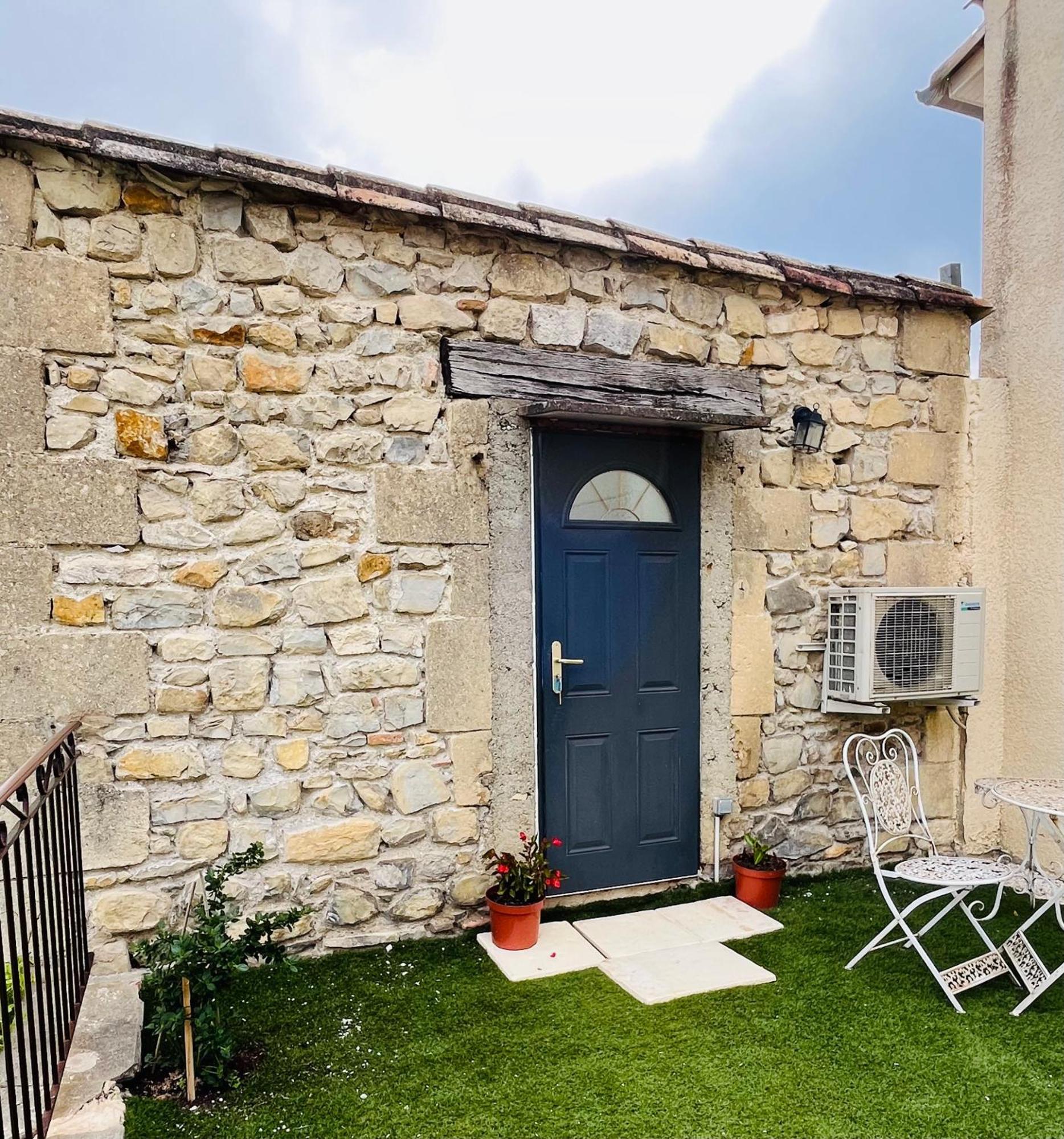 Chambre De Cottage Moulezan Luaran gambar